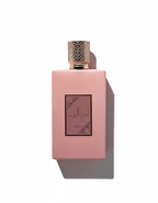 Flat-lay Privé Rose perfume
